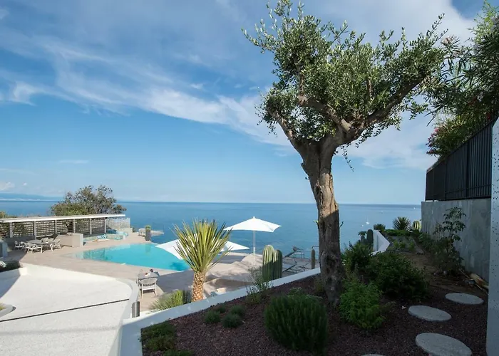 B&B Capo Torre Resort&SPA